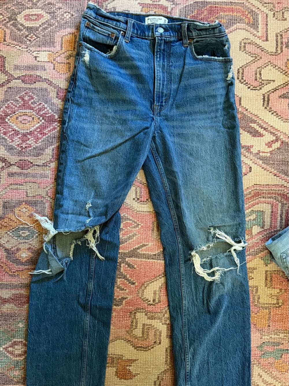Abercrombie & Fitch Distressed Dark Blue Straight Jeans 30/10